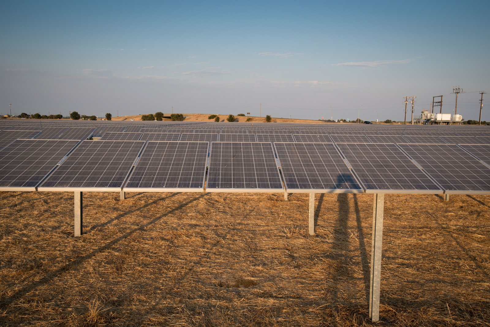 Vietnam's Green Tech Leap: FDI Surge in Sustainable Investments by 2026